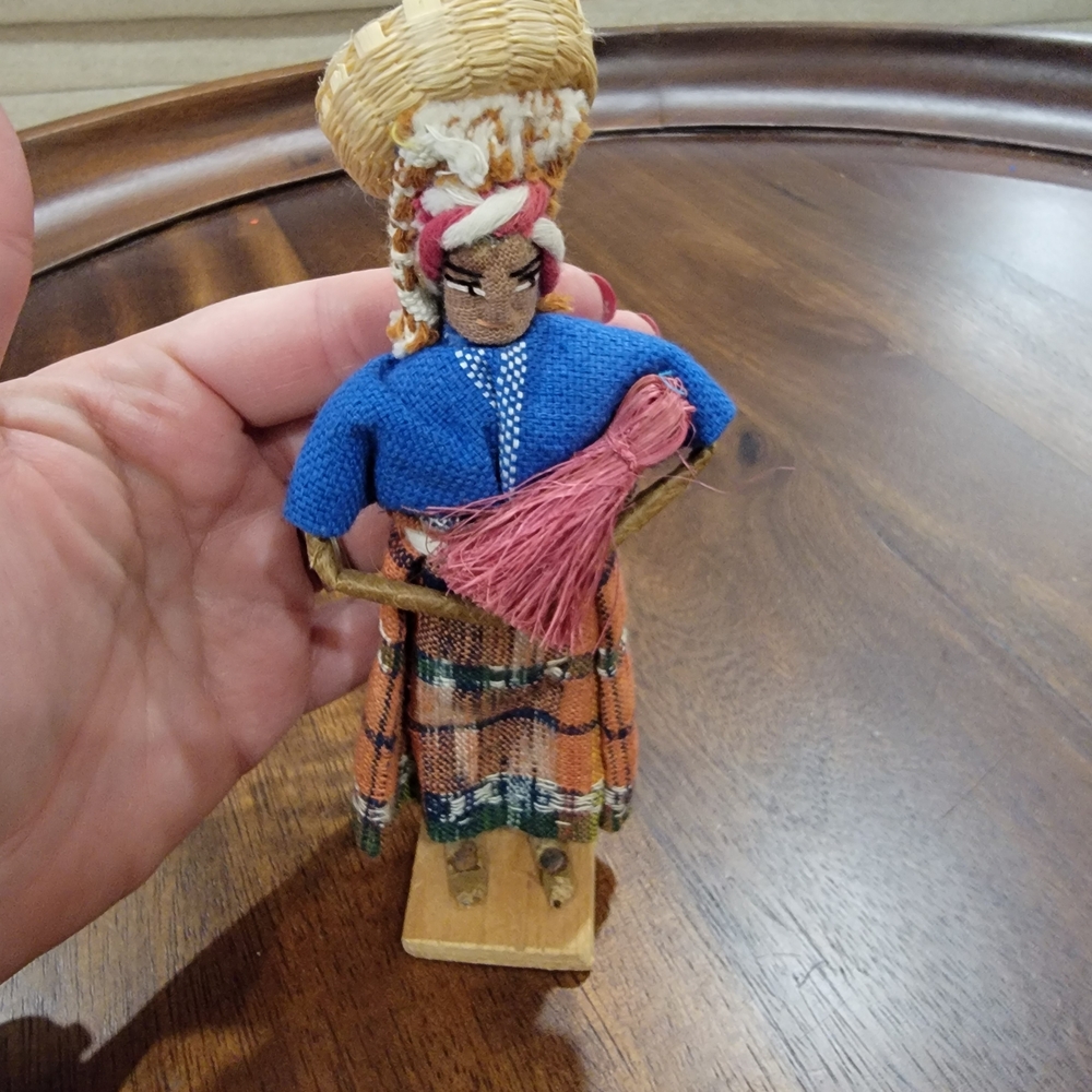 Vintage Guatemalan folk art doll, likely a worry doll or "chamulita". 